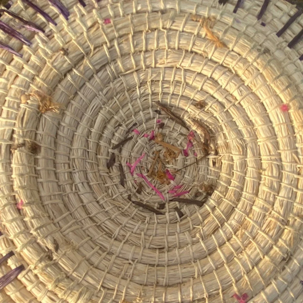 Handcrafted Woven Grass Star Basket Sunburst Wall Decor Boho Fiber Art Beads 14